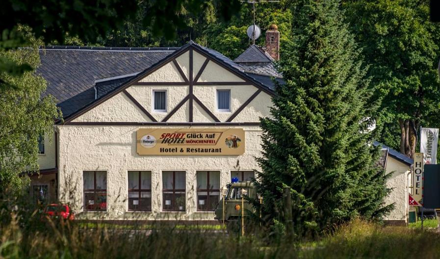 Sporthotel Glueck Auf Moenchenfrei Brand-Erbisdorf Kültér fotó