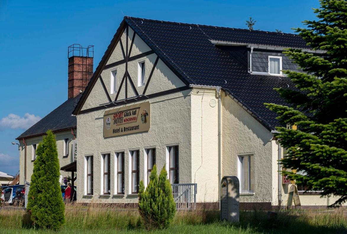Sporthotel Glueck Auf Moenchenfrei Brand-Erbisdorf Kültér fotó